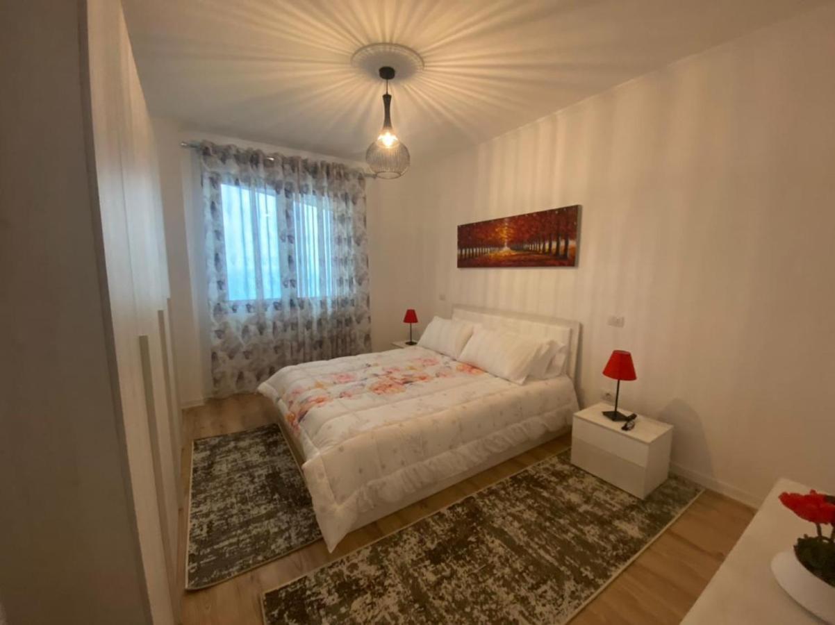 City Center& Sea View Apartment Дуррес Екстер'єр фото