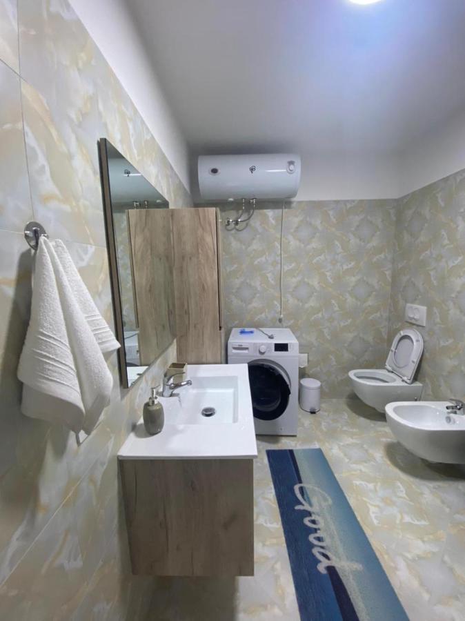 City Center& Sea View Apartment Дуррес Екстер'єр фото