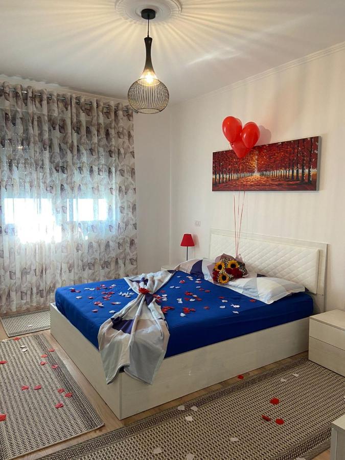 City Center& Sea View Apartment Дуррес Екстер'єр фото